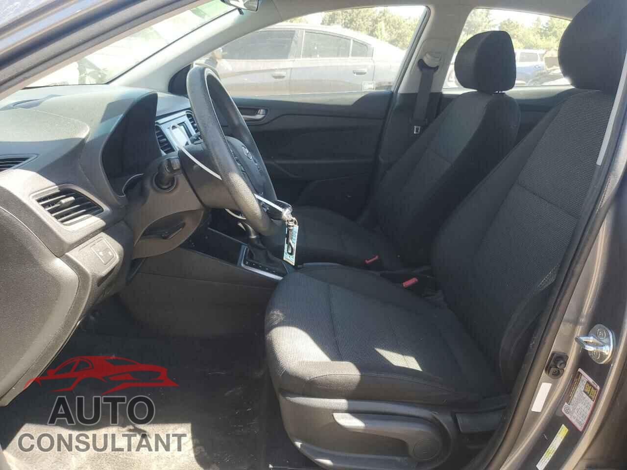HYUNDAI ACCENT 2018 - 3KPC24A39JE014463