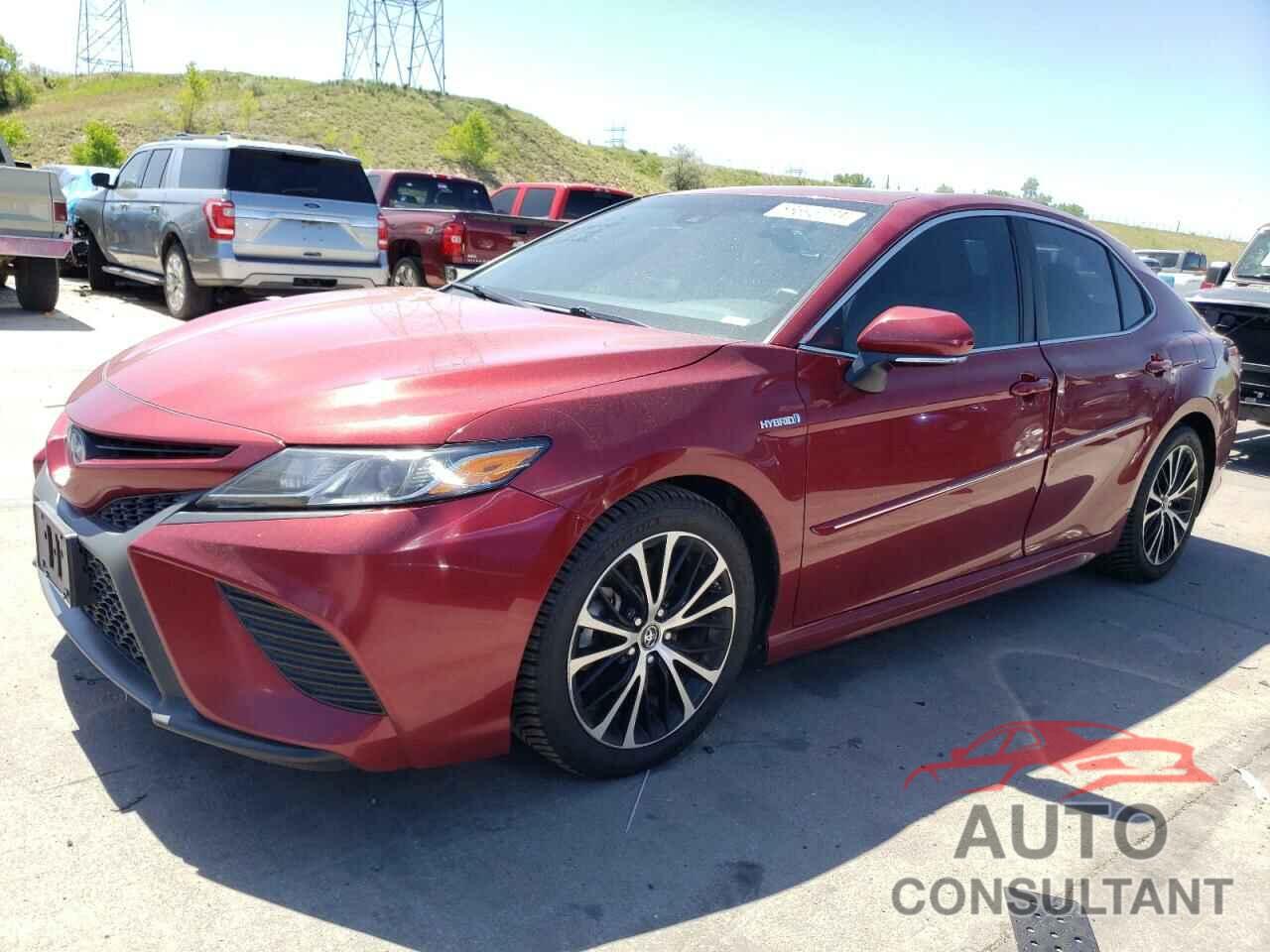 TOYOTA CAMRY 2018 - 4T1B21HK8JU503828
