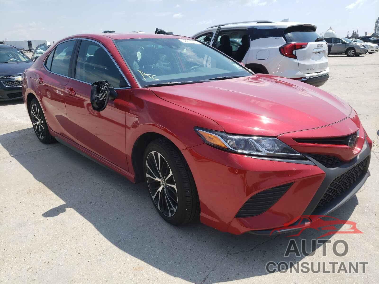 TOYOTA CAMRY 2020 - 4T1G11AK4LU370121