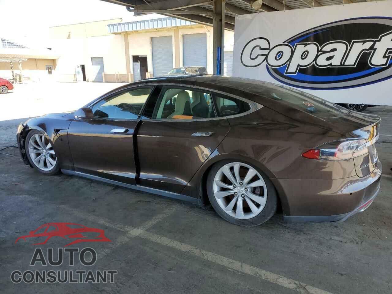 TESLA MODEL S 2014 - 5YJSA1H10EFP67025