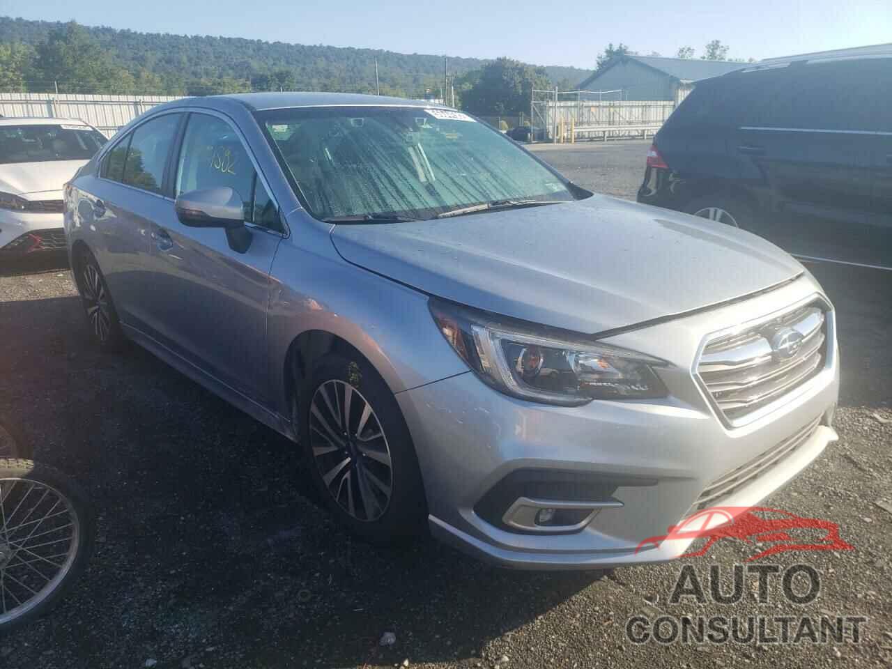 SUBARU LEGACY 2018 - 4S3BNAF6XJ3043515