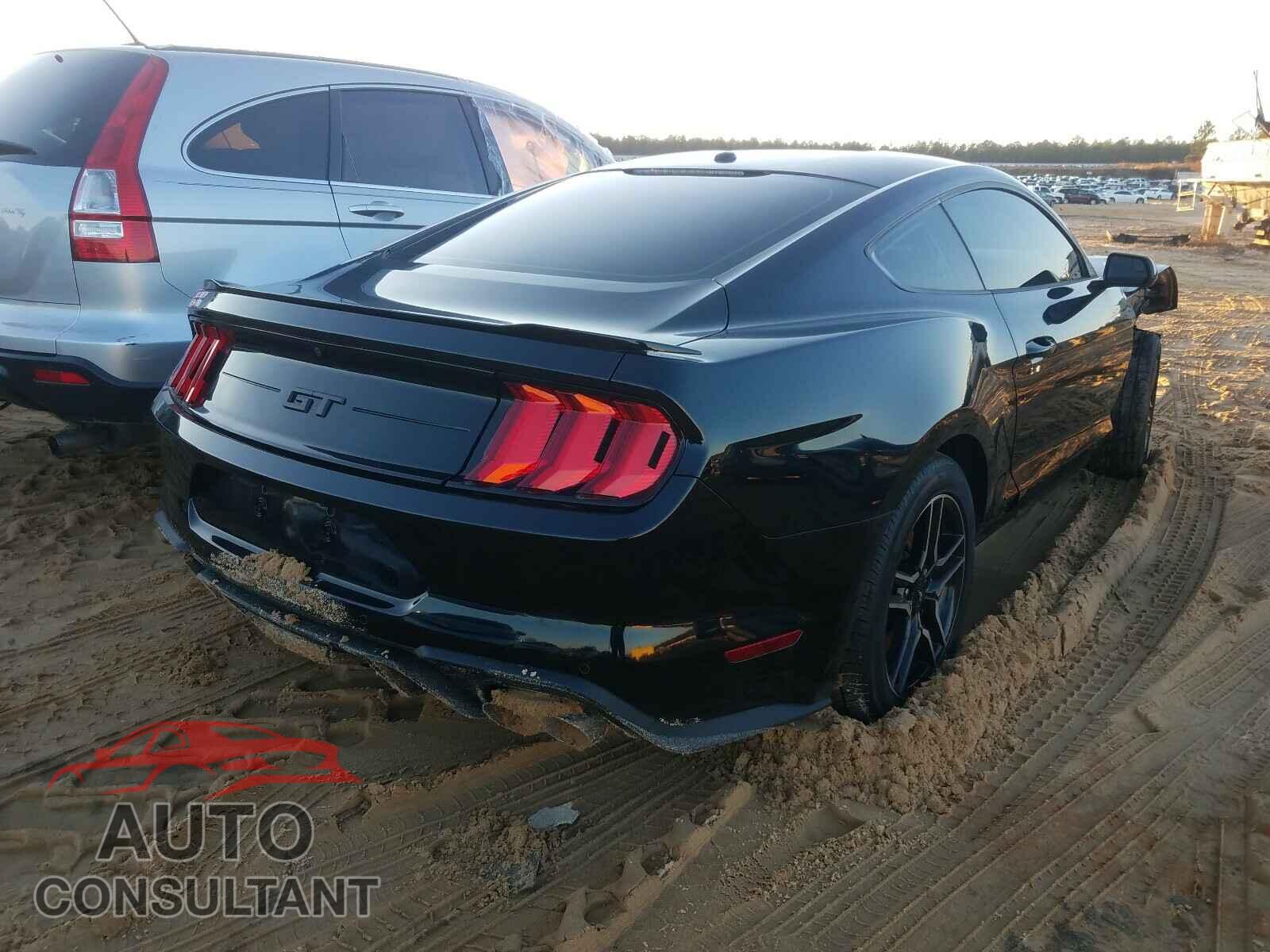 FORD MUSTANG 2019 - 1FA6P8CF9K5166503