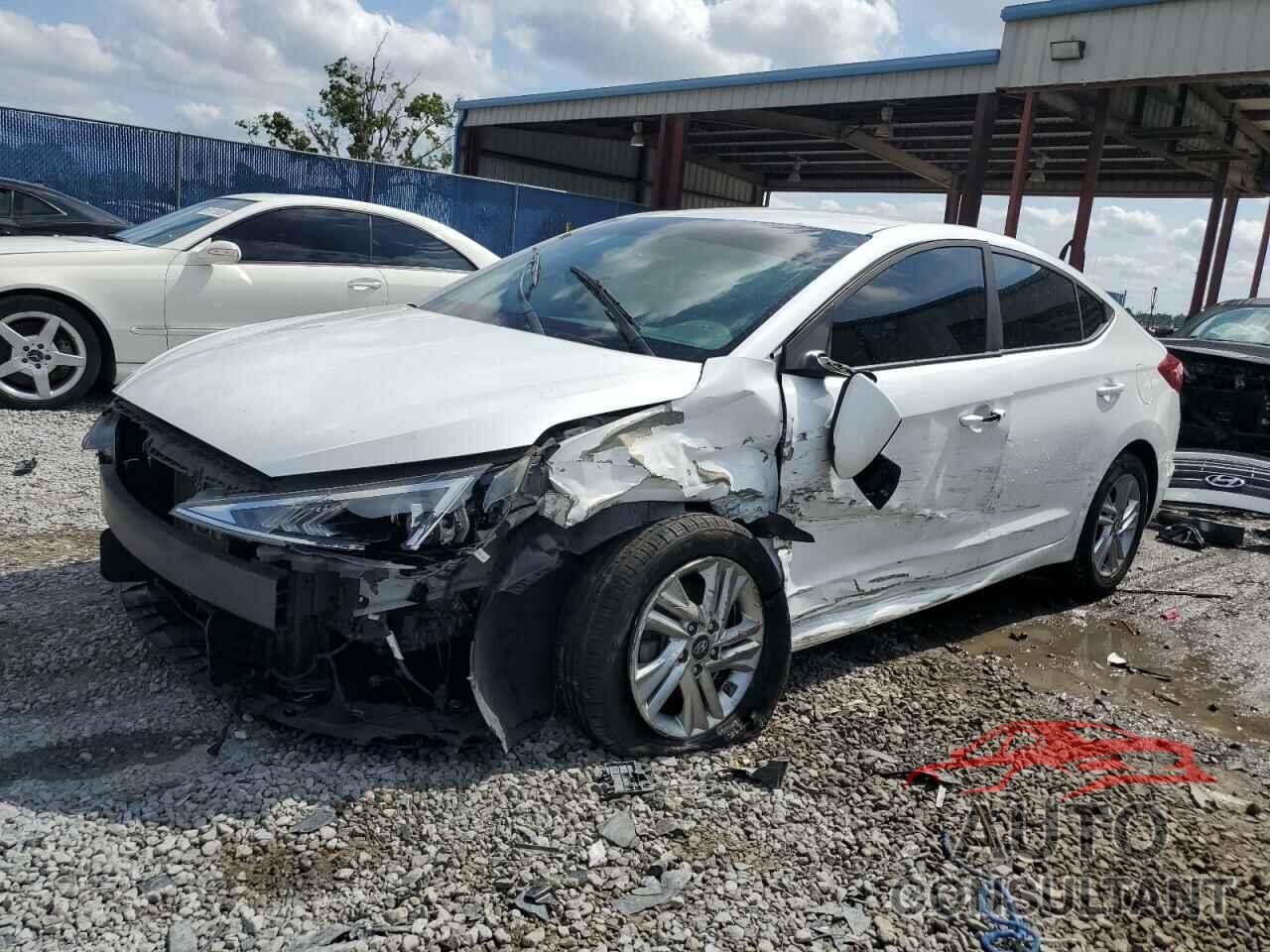 HYUNDAI ELANTRA 2020 - 5NPD84LFXLH569057