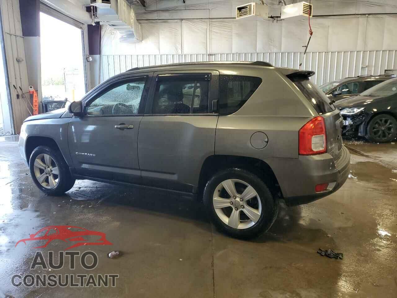 JEEP COMPASS 2011 - 1J4NF1FB2BD207210