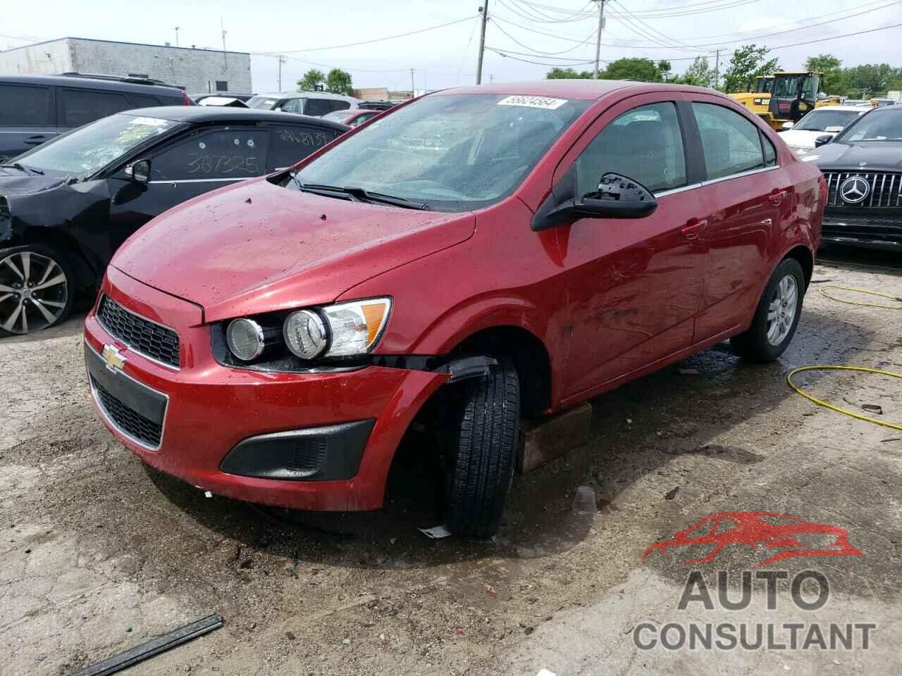 CHEVROLET SONIC 2015 - 1G1JC5SB7F4216509
