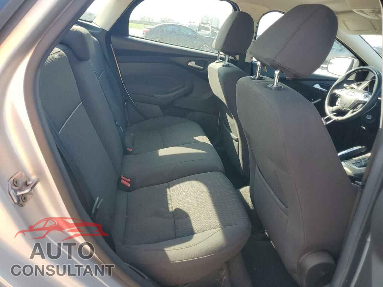 FORD FOCUS 2012 - 1FAHP3H24CL453407