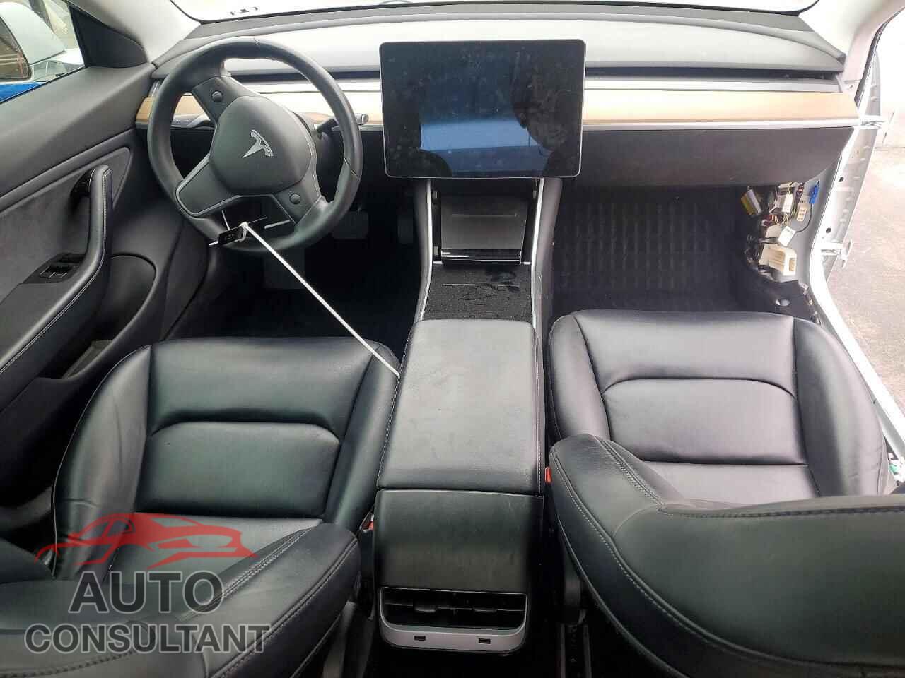 TESLA MODEL 3 2019 - 5YJ3E1EA7KF436581