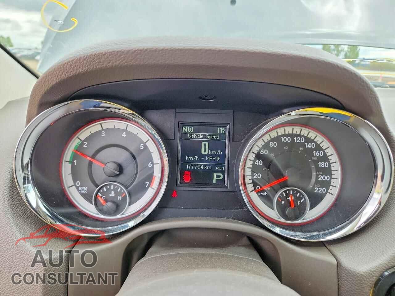 DODGE DURANGO 2011 - 1D4RE2GG3BC717181