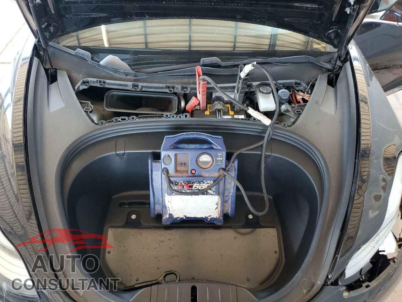 TESLA MODEL 3 2018 - 5YJ3E1EA9JF062599