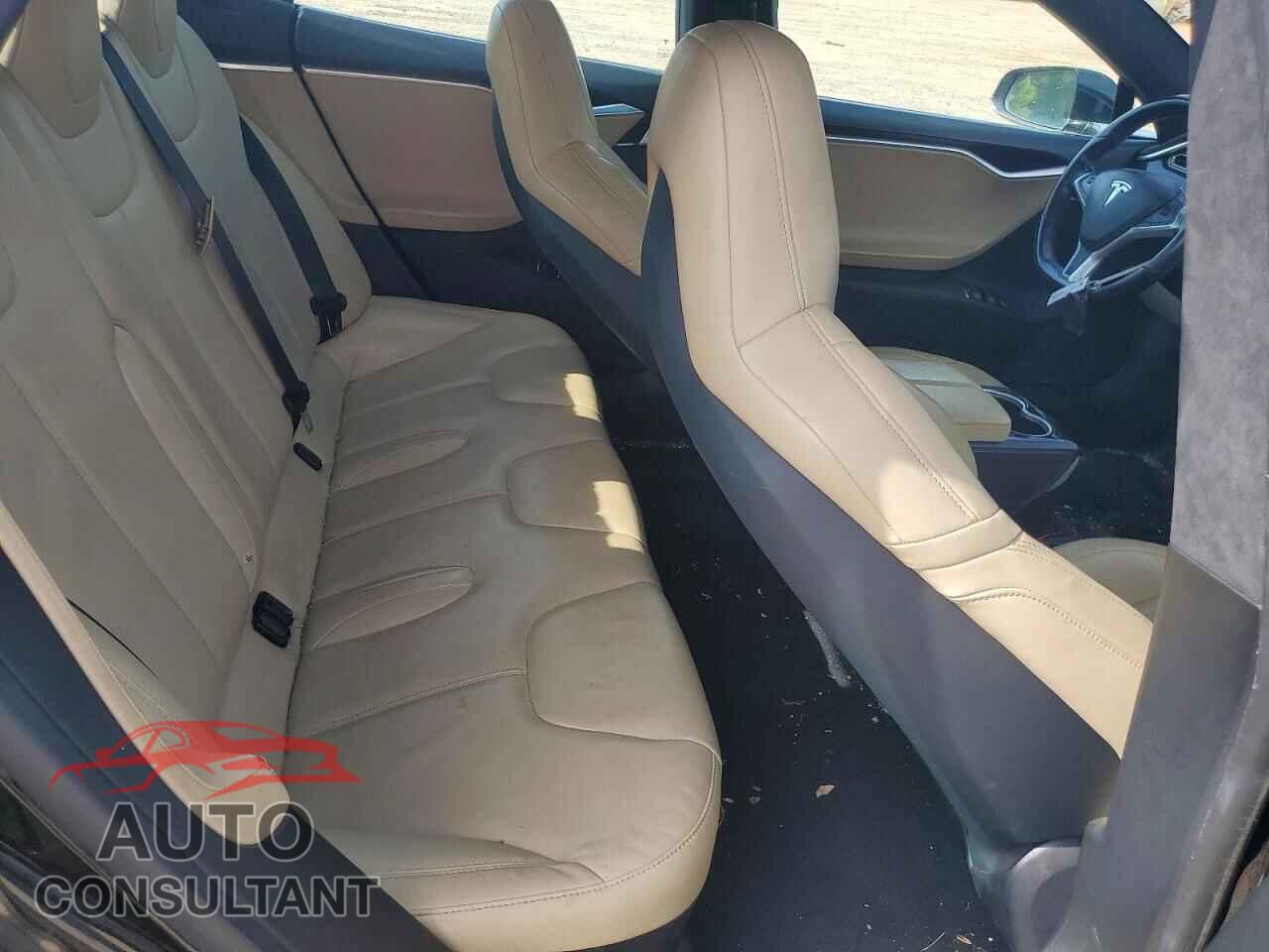 TESLA MODEL S 2015 - 5YJSA1E2XFF112806