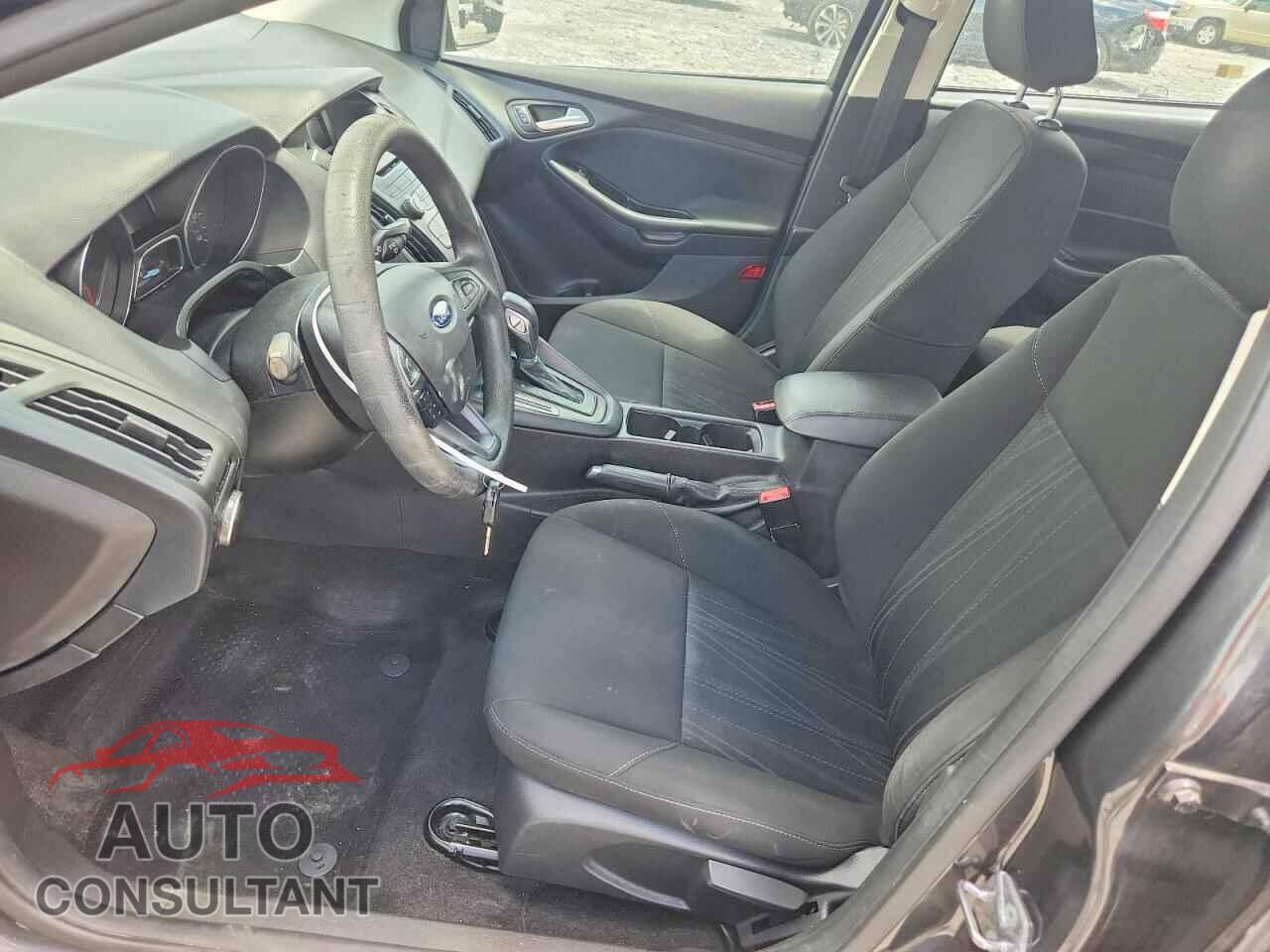 FORD FOCUS 2017 - 1FADP3F2XHL305920