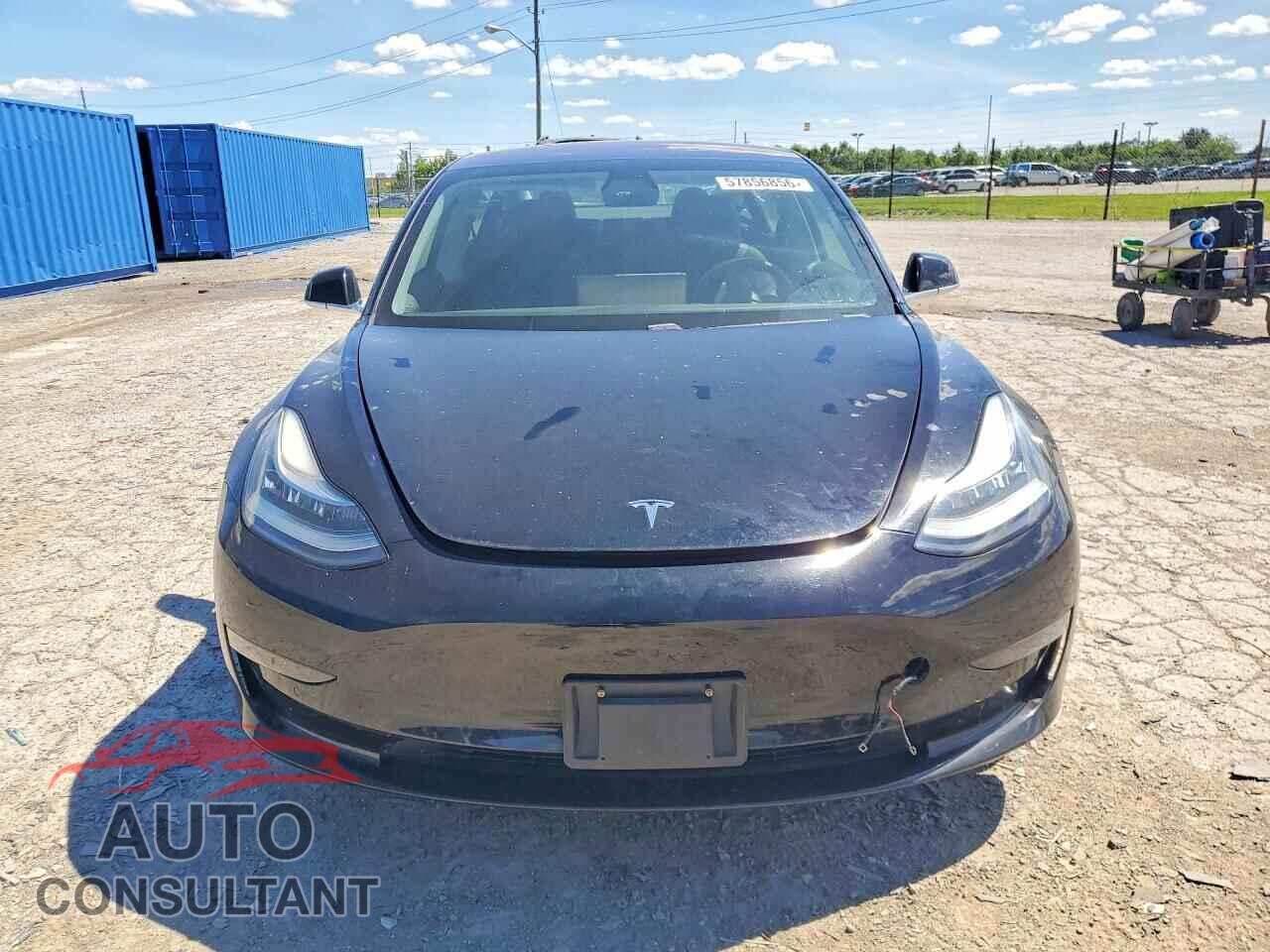TESLA MODEL 3 2019 - 5YJ3E1EB1KF197196