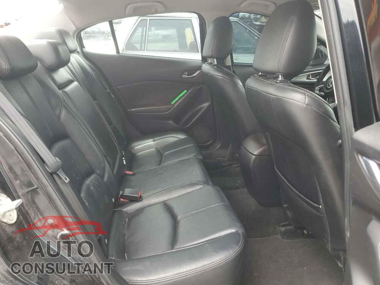 MAZDA 3 2017 - 3MZBN1V76HM121191