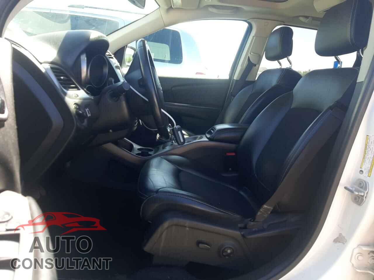 DODGE JOURNEY 2020 - 3C4PDCGB7LT192570