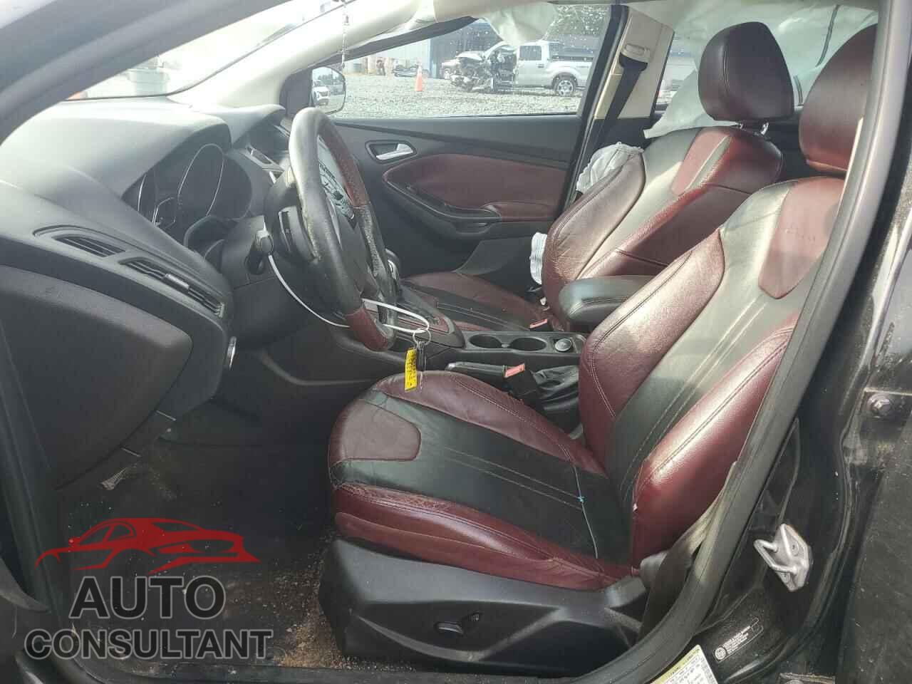 FORD FOCUS 2014 - 1FADP3F22EL253243