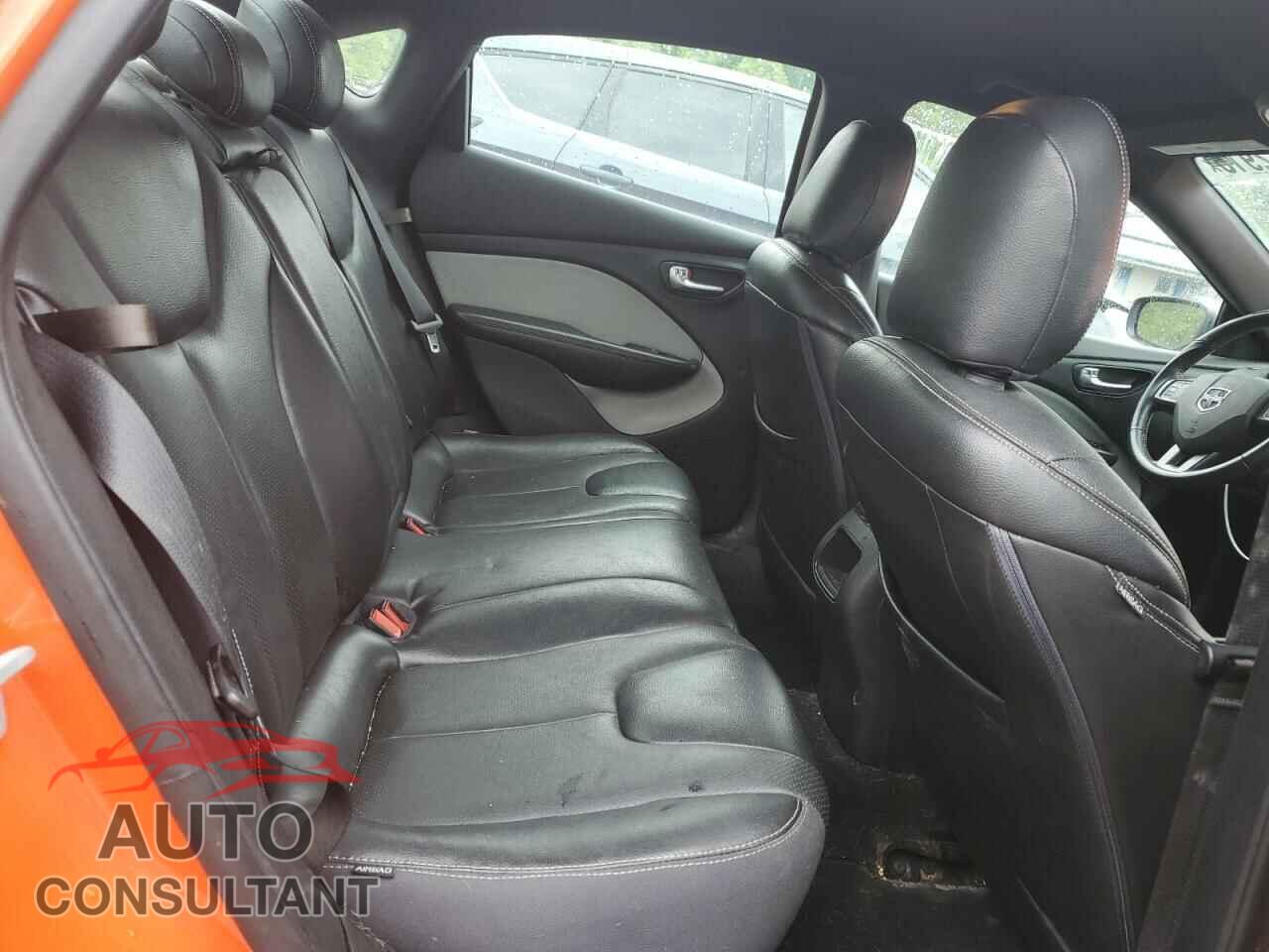 DODGE DART 2017 - 1C3CDFBB4FD415623
