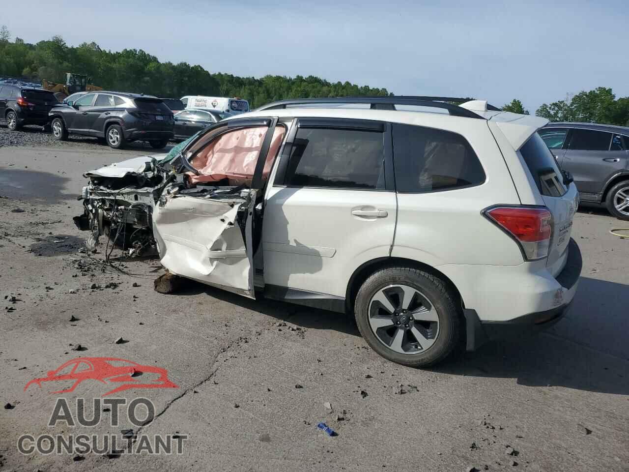 SUBARU FORESTER 2017 - JF2SJAEC4HH408448