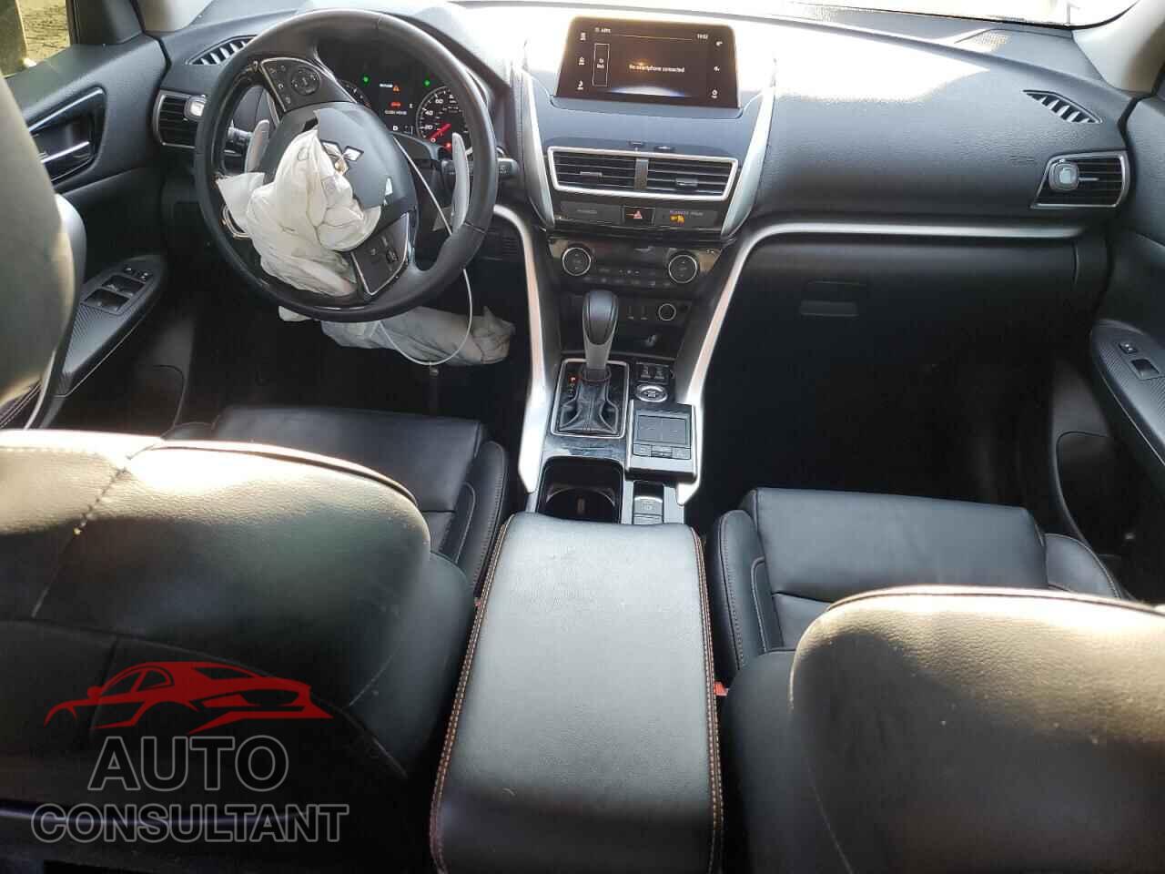 MITSUBISHI ECLIPSE 2018 - JA4AT5AA0JZ070721