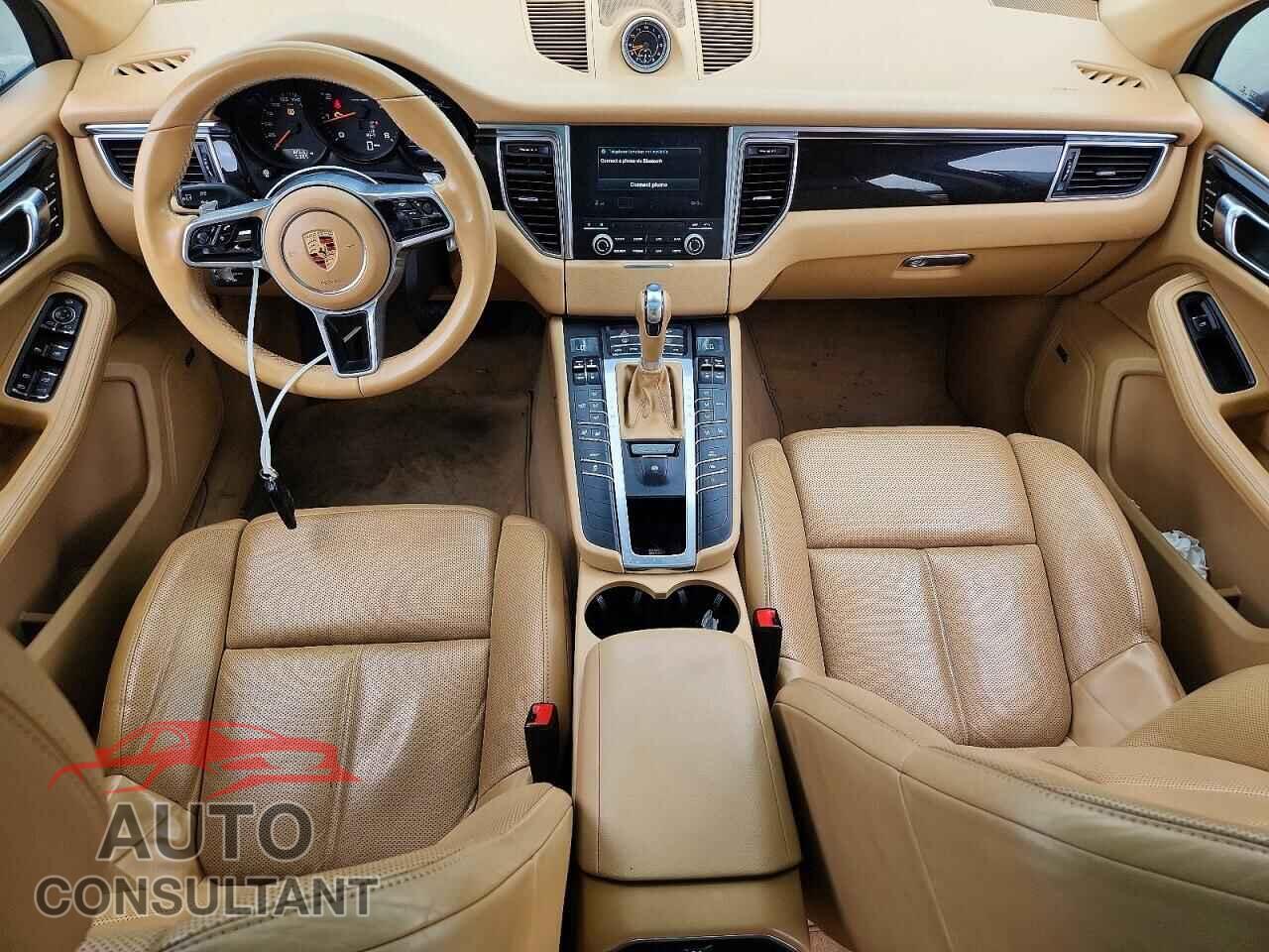 PORSCHE MACAN 2017 - WP1AA2A58HLB02677