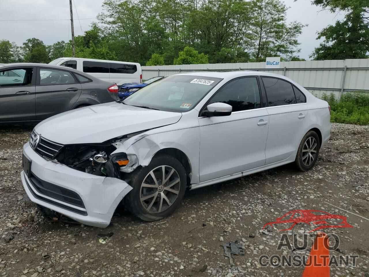 VOLKSWAGEN JETTA 2017 - 3VWDB7AJXHM388338