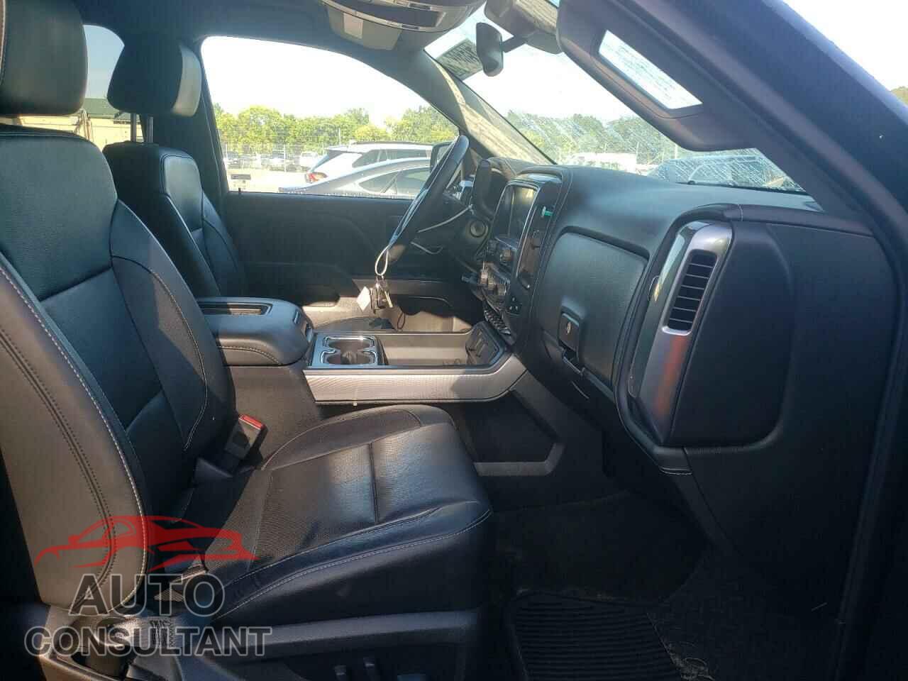 CHEVROLET SILVERADO 2018 - 3GCUKSEC5JG413295