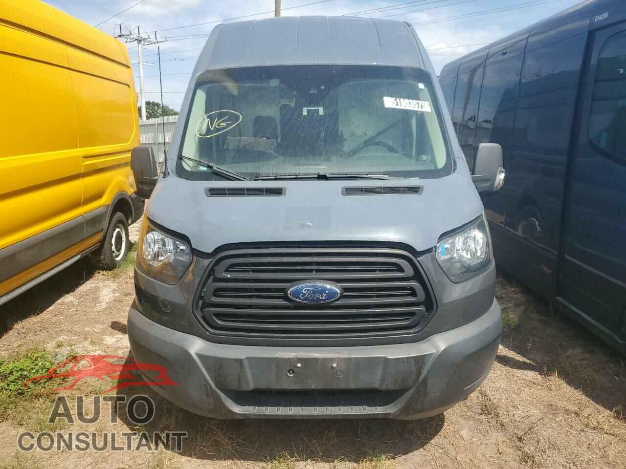 FORD TRANSIT 2019 - 1FTYR3XM2KKB17542