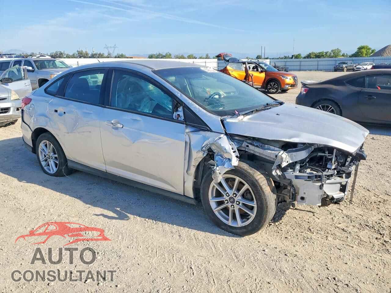 FORD FOCUS 2016 - 1FADP3F22GL322192