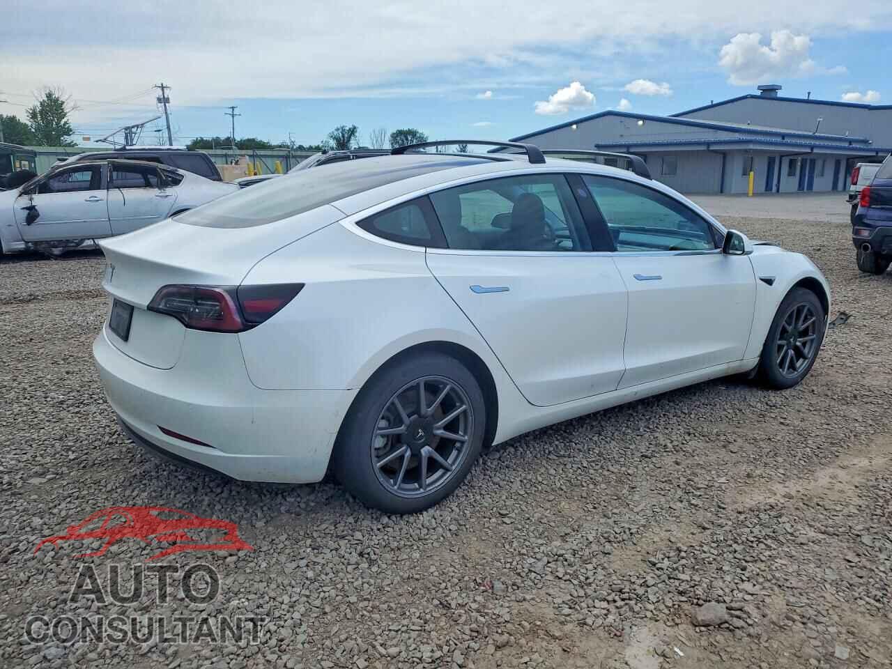 TESLA MODEL 3 2020 - 5YJ3E1EA1LF529470