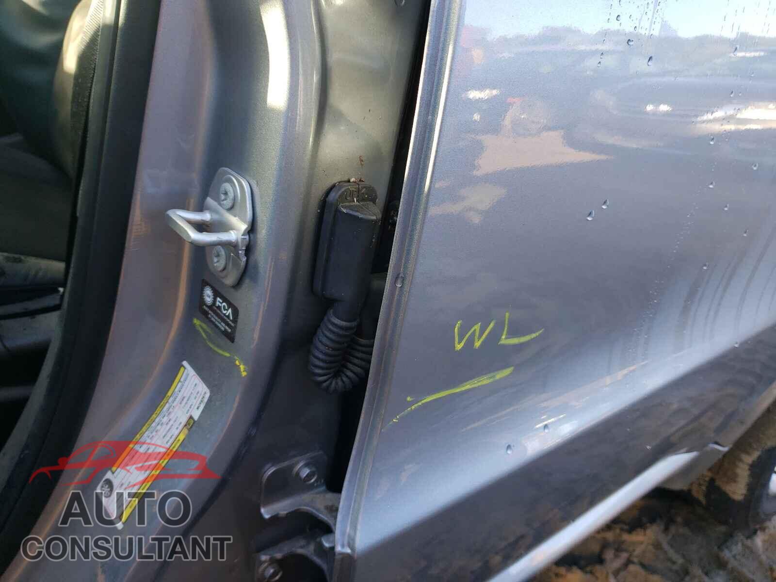 DODGE DURANGO 2021 - 1C4RDHDG6MC692870