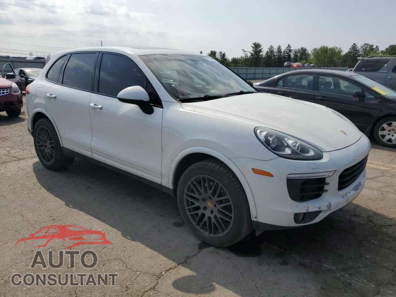 PORSCHE CAYENNE 2017 - WP1AA2A24HKA89891