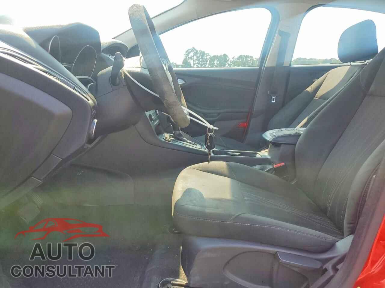 FORD FOCUS 2016 - 1FADP3K21GL401665