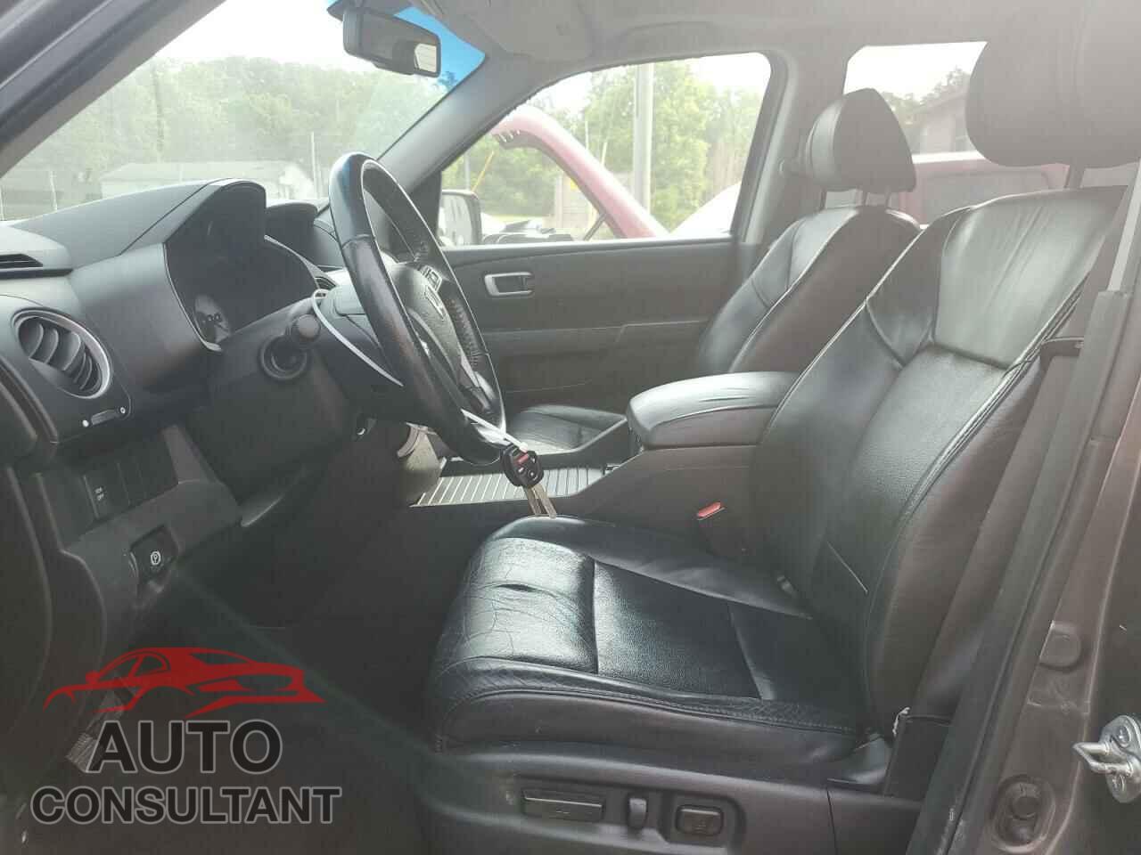 HONDA PILOT 2011 - 5FNYF4H51BB079871