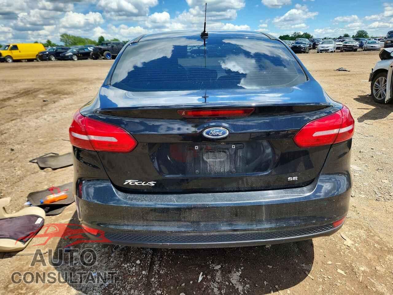 FORD FOCUS 2017 - 1FADP3F24HL292064