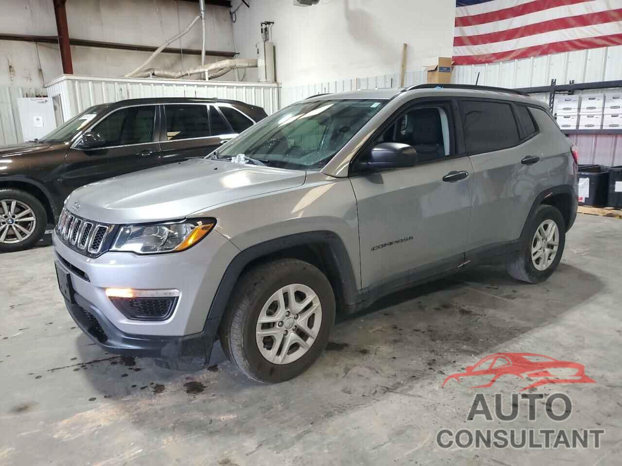 JEEP COMPASS 2018 - 3C4NJCAB7JT240638
