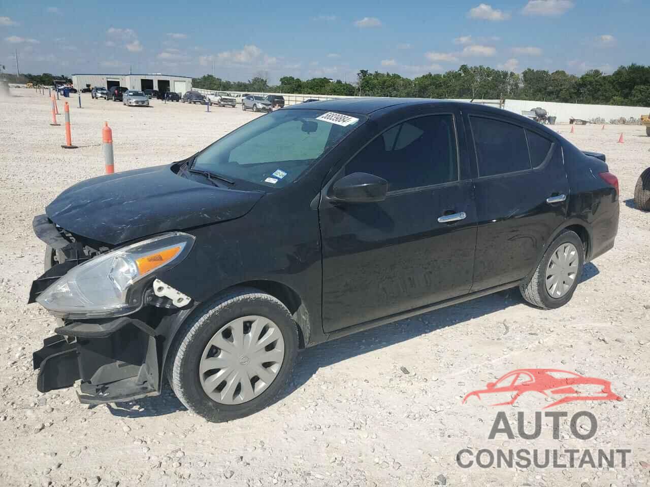 NISSAN VERSA 2019 - 3N1CN7APXKL804897