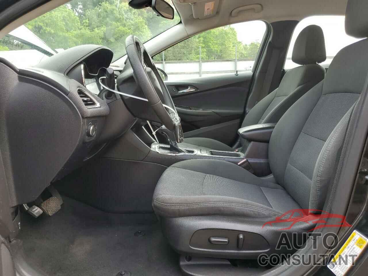 CHEVROLET CRUZE 2017 - 1G1BE5SM9H7233930