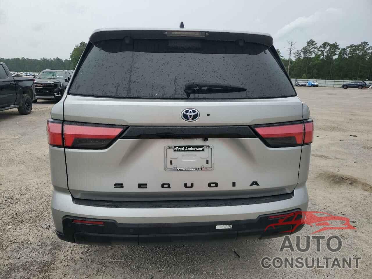 TOYOTA SEQUOIA 2023 - 7SVAAAAA1PX002409