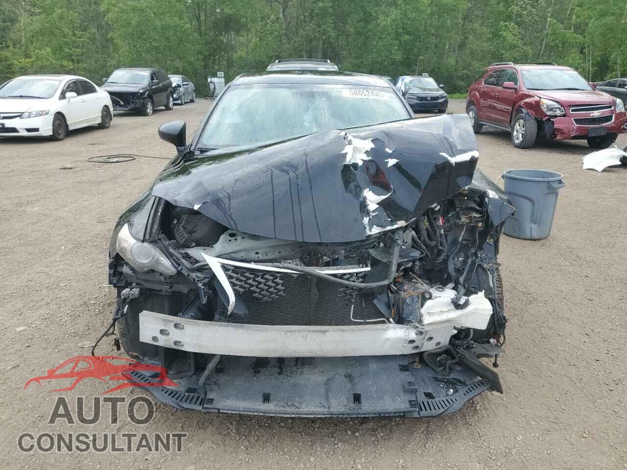 LEXUS IS 2014 - JTHCF1D25E5007029