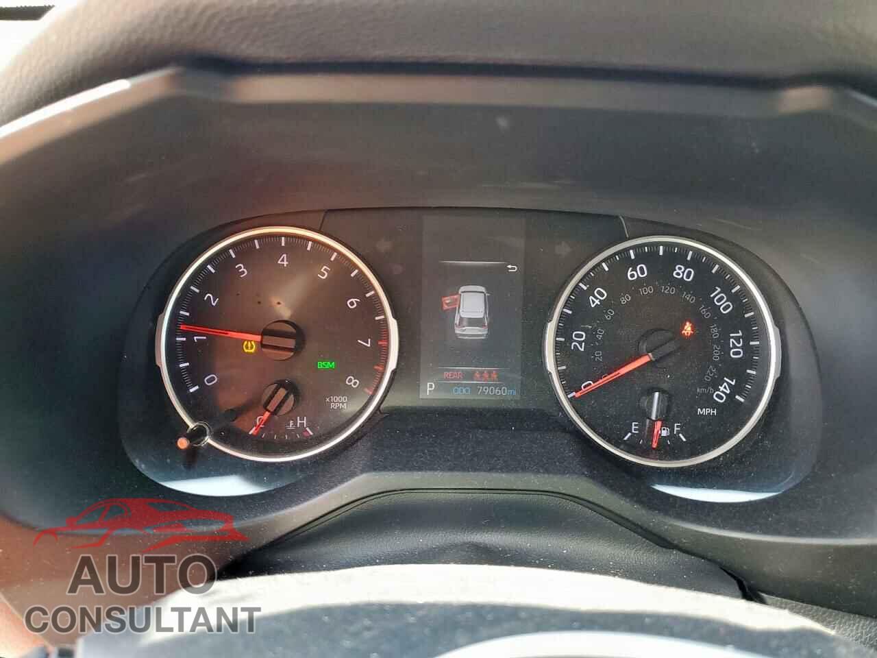 TOYOTA RAV4 2019 - 2T3W1RFVXKC031836