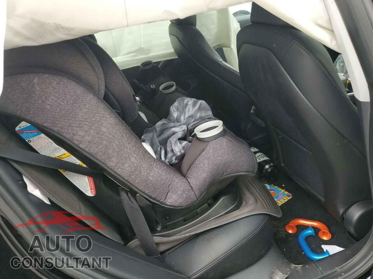 TESLA MODEL 3 2018 - 5YJ3E1EA4JF166076