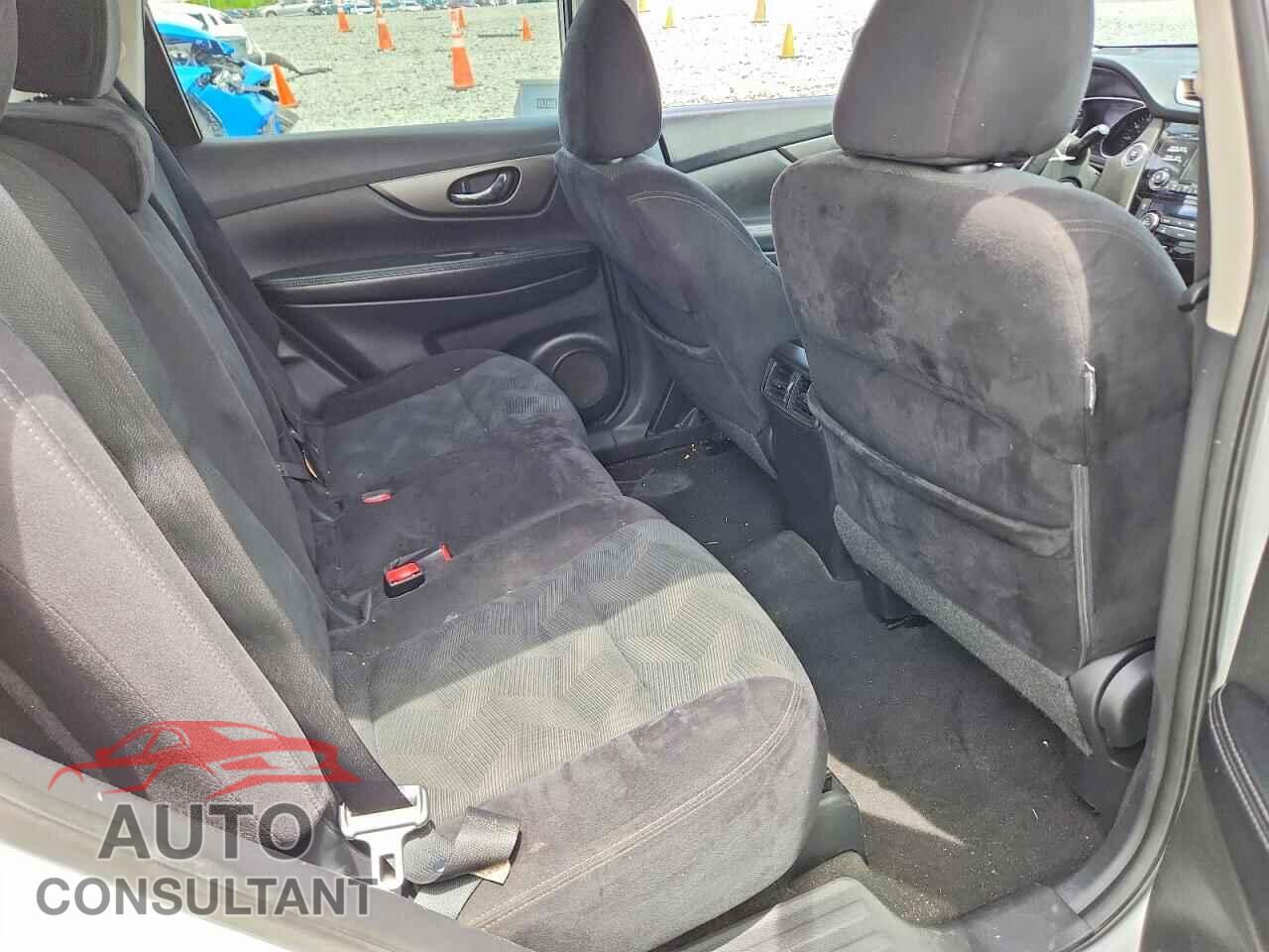 NISSAN ROGUE 2015 - 5N1AT2MV5FC770582