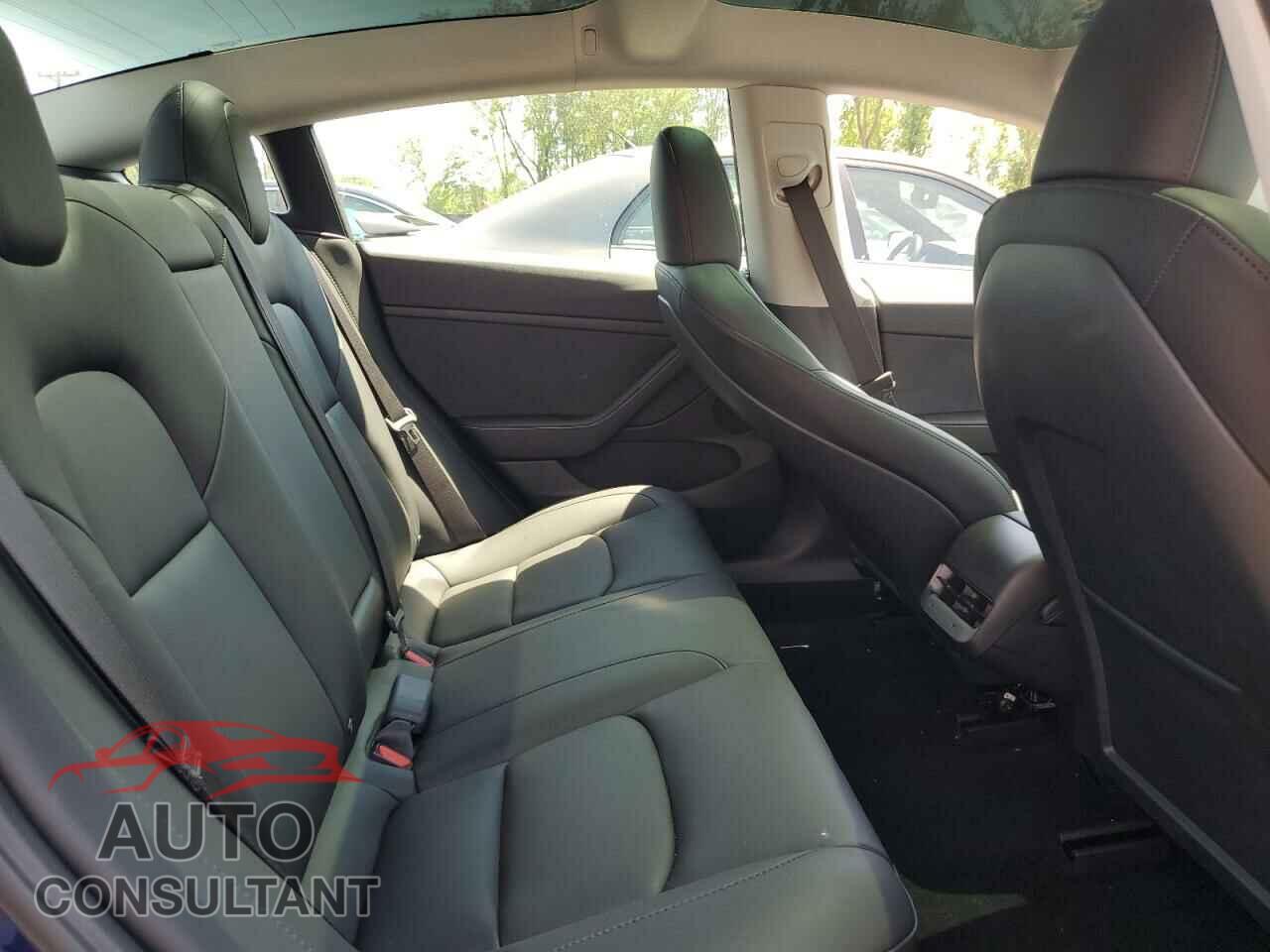 TESLA MODEL 3 2023 - 5YJ3E1EA4PF611425