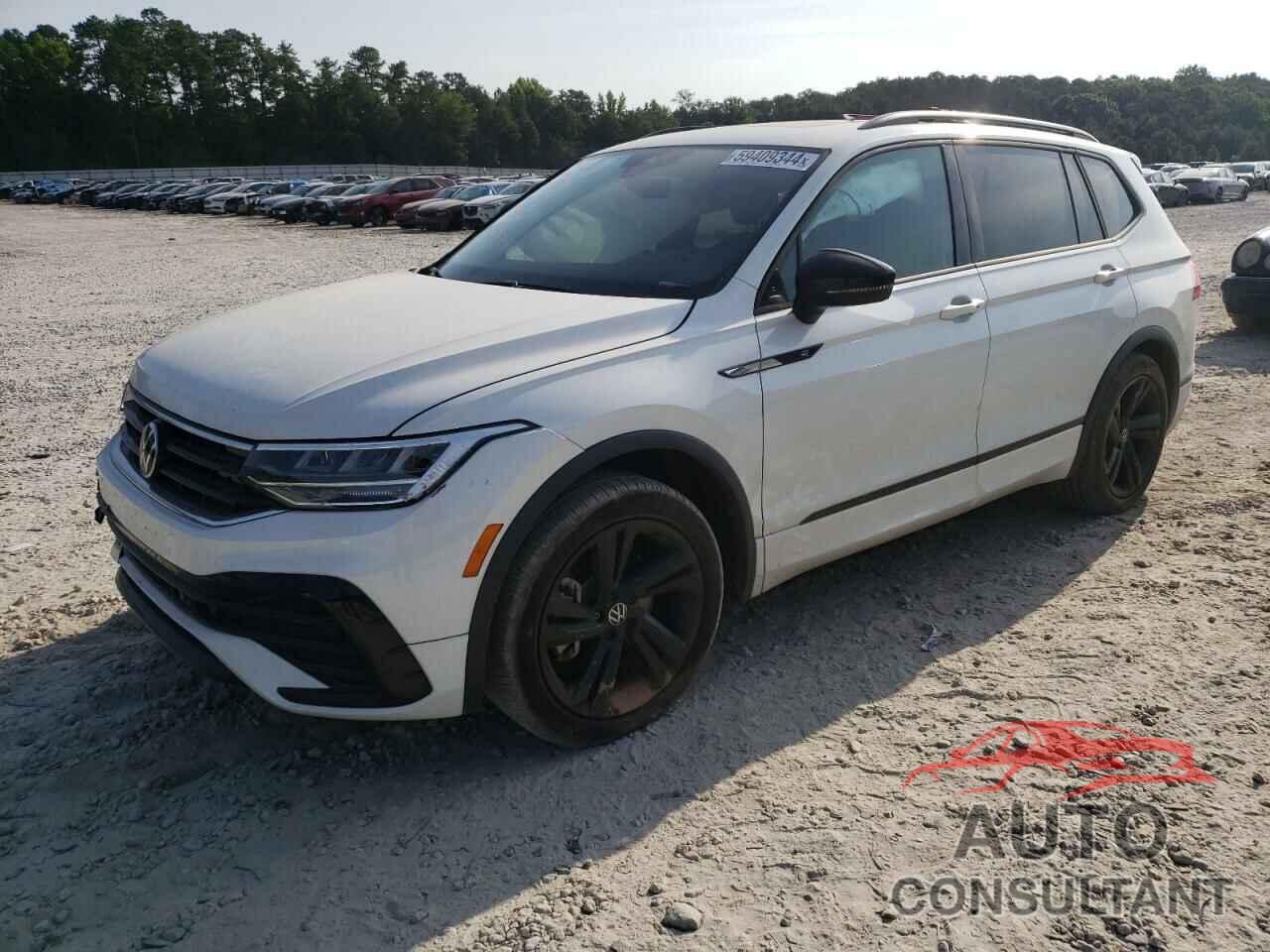 VOLKSWAGEN TIGUAN 2023 - 3VVCB7AX3PM112408