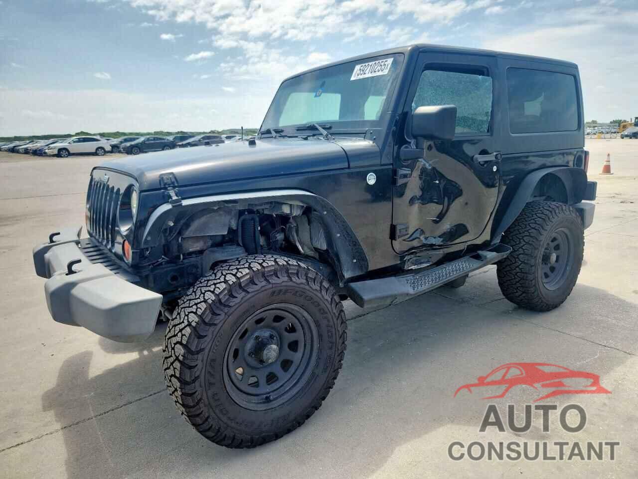 JEEP WRANGLER 2011 - 1J4AA2D13BL638433
