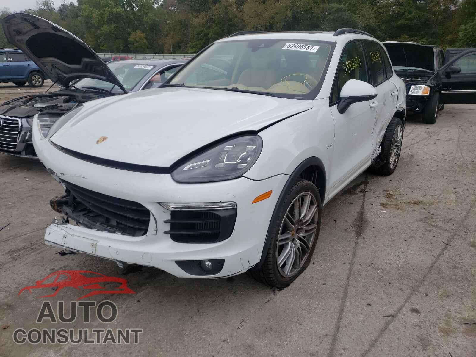 PORSCHE CAYENNE 2016 - WP1AF2A24GKA42764