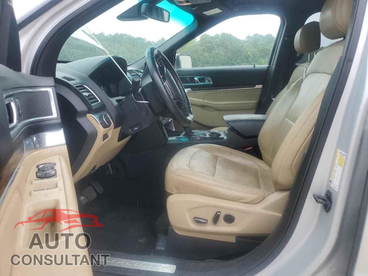 FORD EXPLORER 2017 - 1FM5K7F84HGA26198