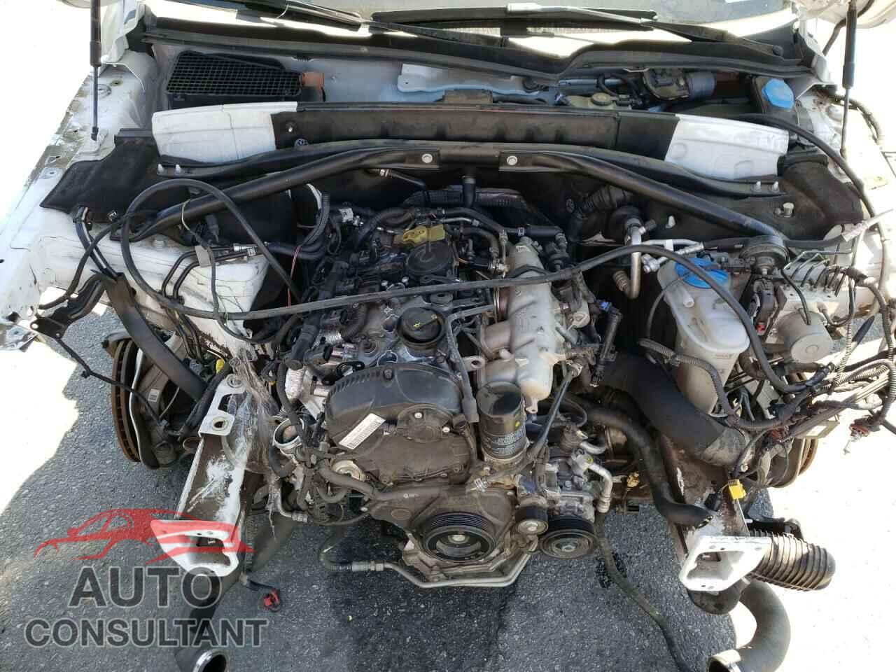 AUDI Q5 2017 - WA1M2AFP5HA043822