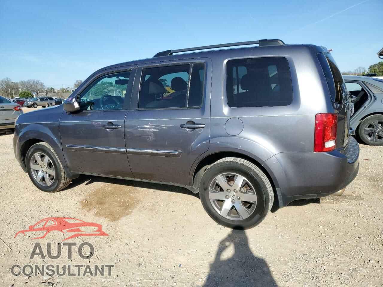 HONDA PILOT 2015 - 5FNYF3H93FB010229