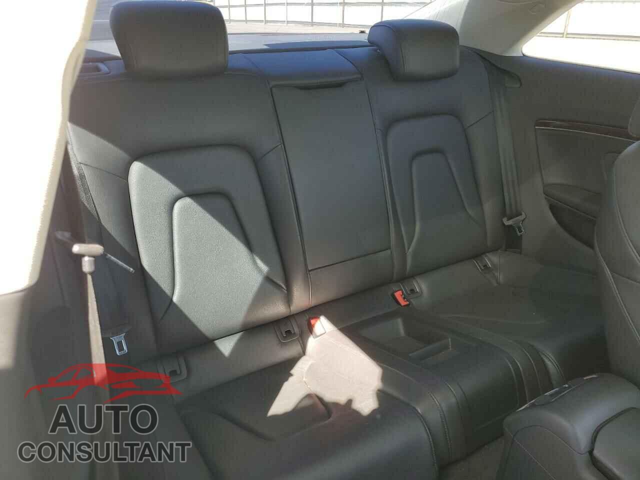 AUDI A5 2012 - WAULFAFRXCA013809