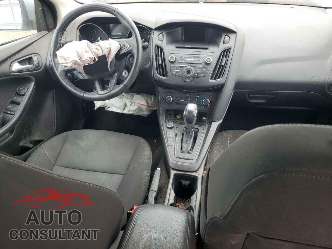 FORD FOCUS 2016 - 1FADP3K22GL362035